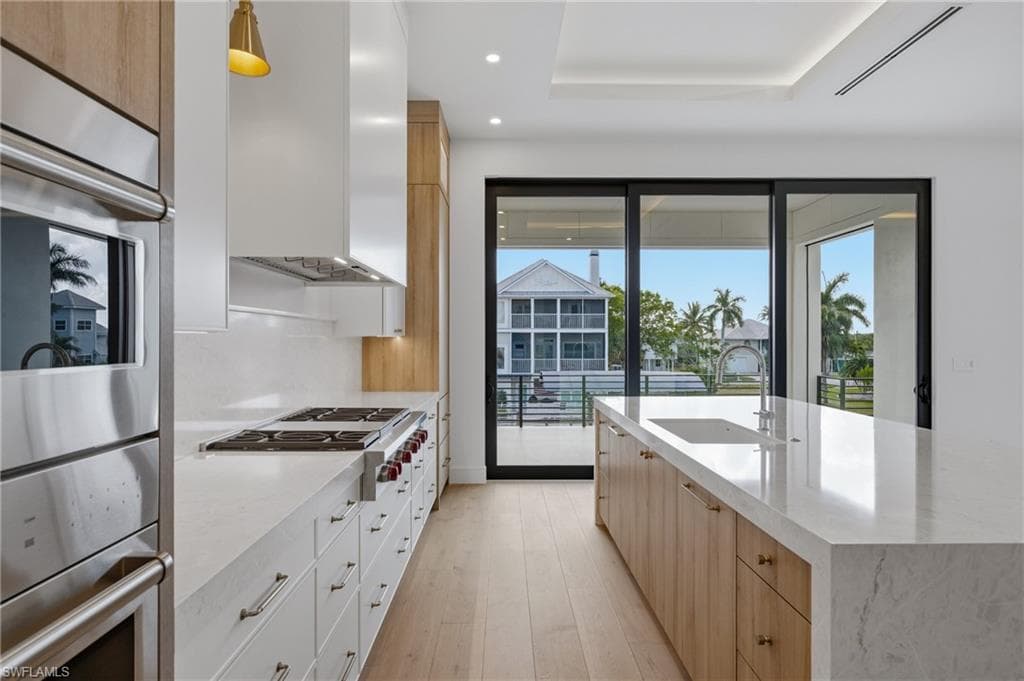 1286 Belaire CT-4