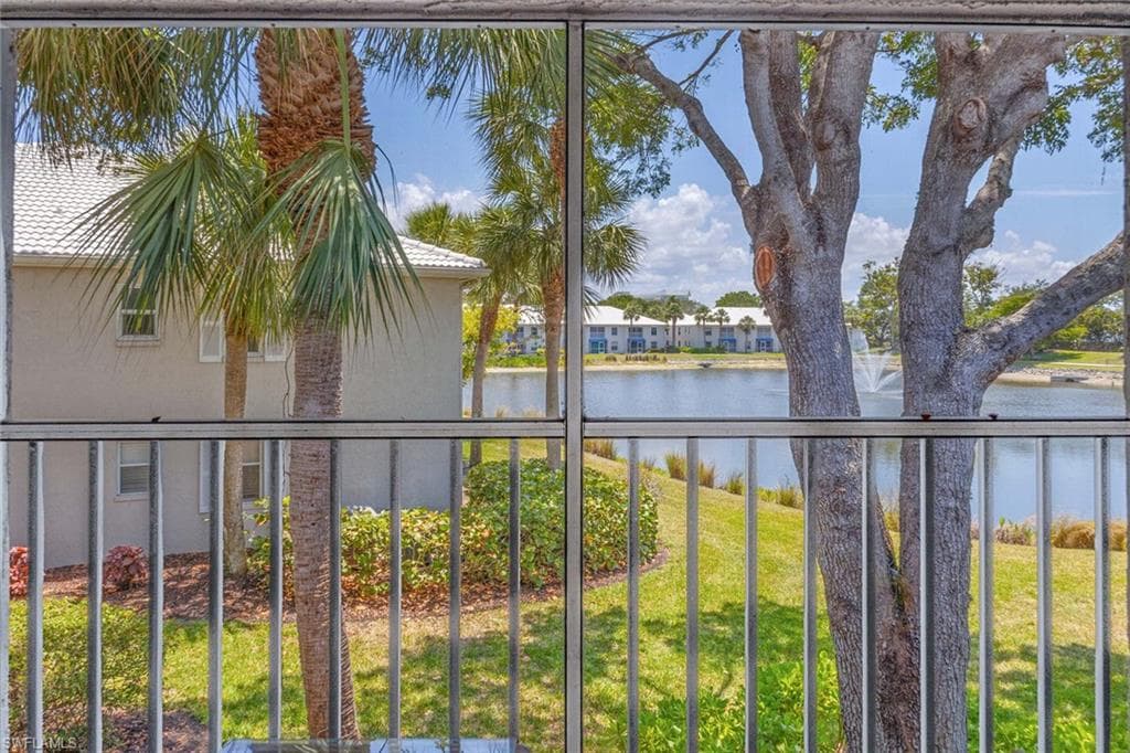 822 Gulf Pavillion DR 202-17