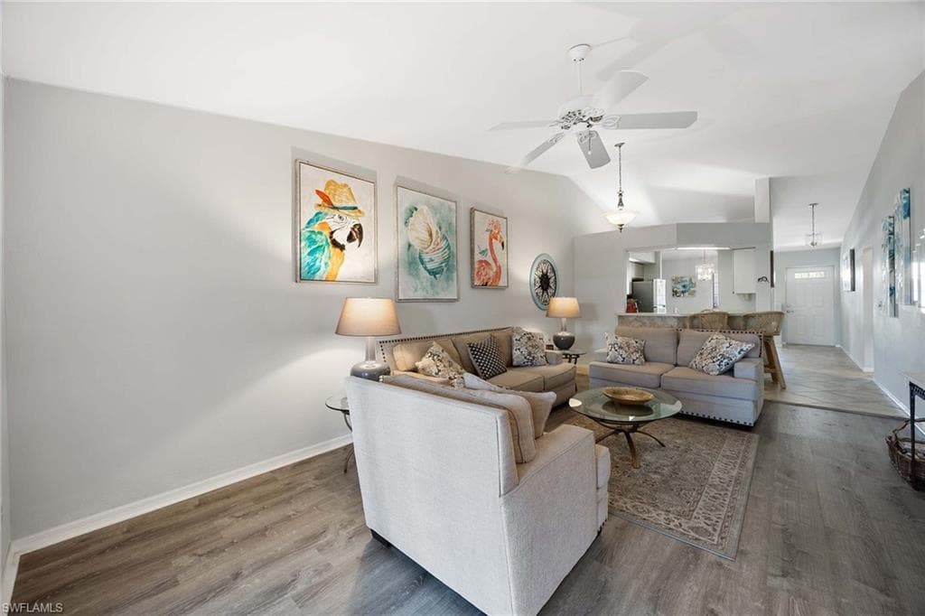822 Gulf Pavillion DR 202-3