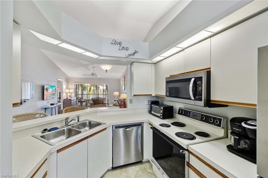 822 Gulf Pavillion DR 202-5
