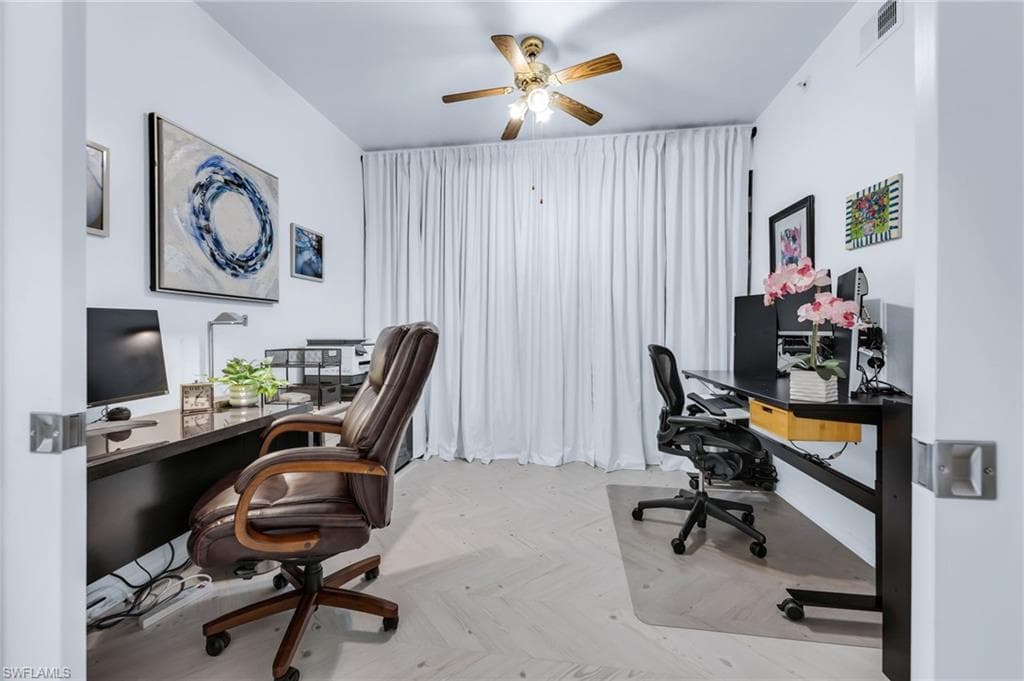 2860 Cypress Trace CIR 1813-16