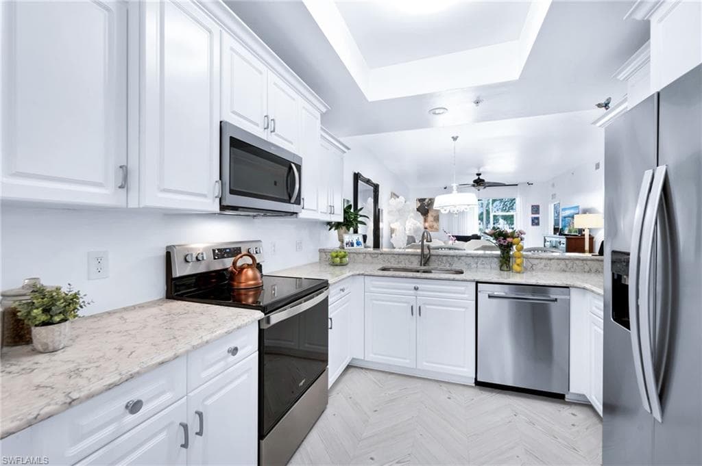 2860 Cypress Trace CIR 1813-7