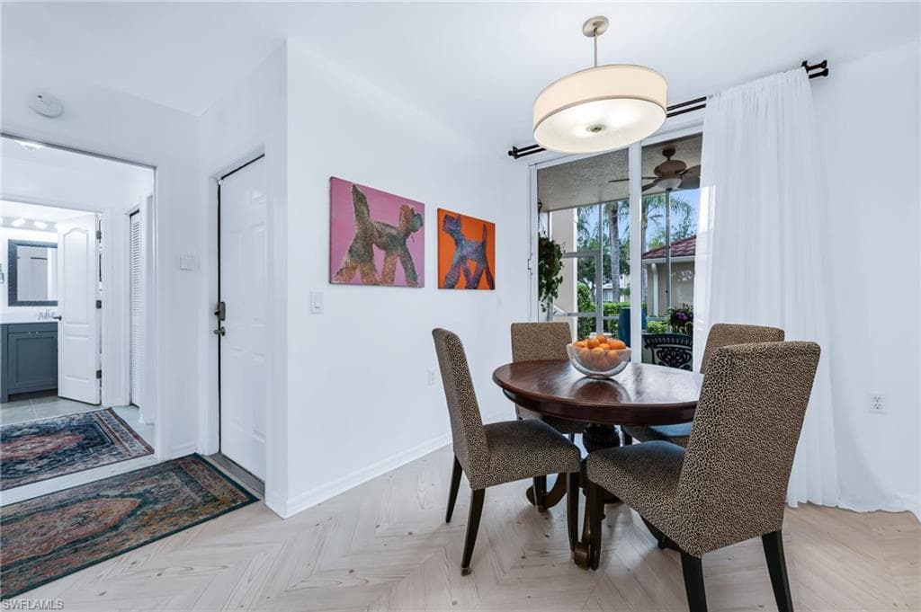 2860 Cypress Trace CIR 1813-8