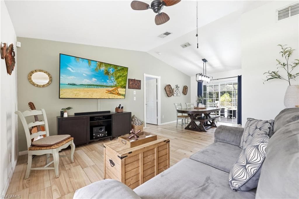 720 Meyer DR-5