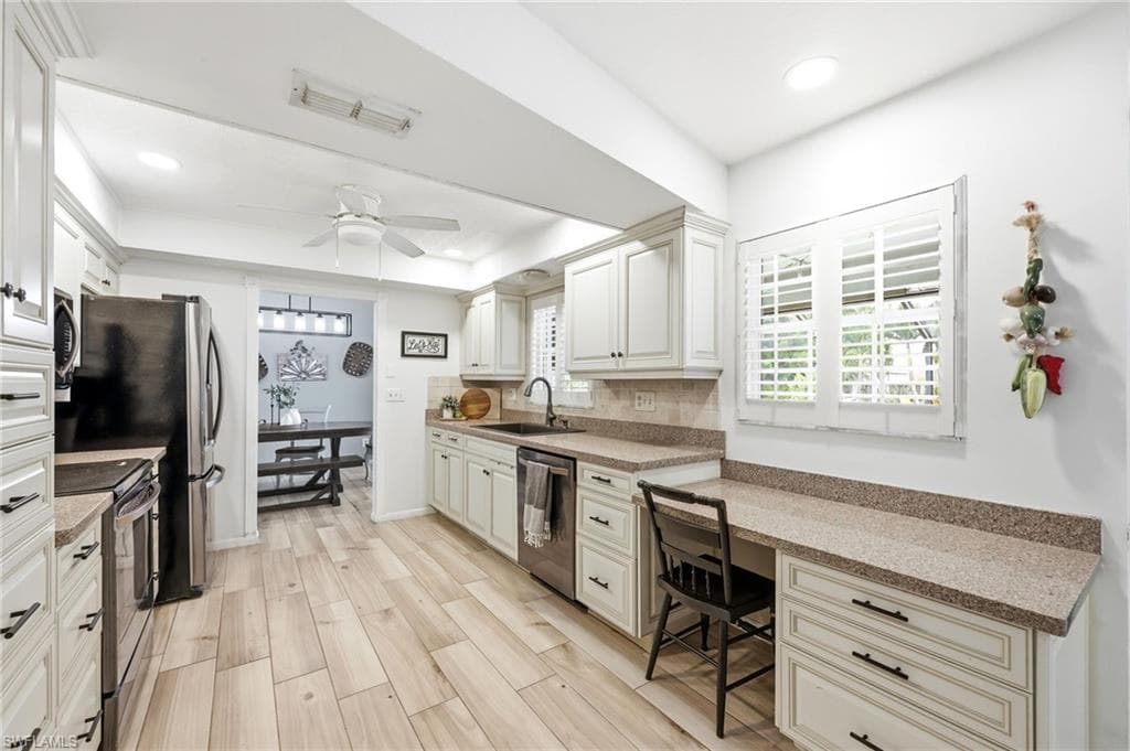 720 Meyer DR-8