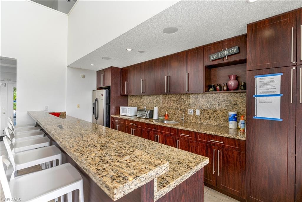 116 Santa Clara DR 12-22