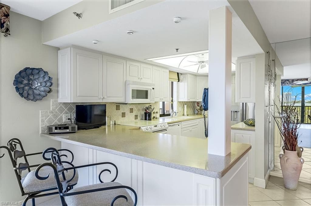 26235 Hickory BLVD 7B-9
