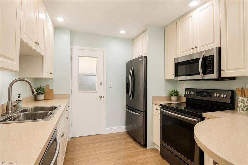 1766 Cape Coral PKWY E 510-5