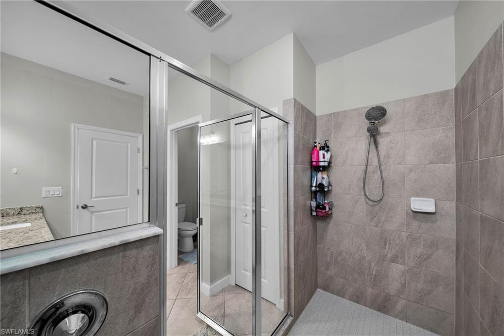 13846 Pine Lodge LN-27