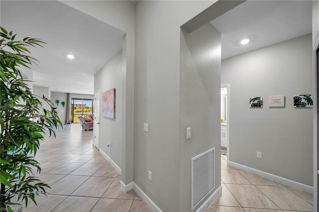 13846 Pine Lodge LN-5