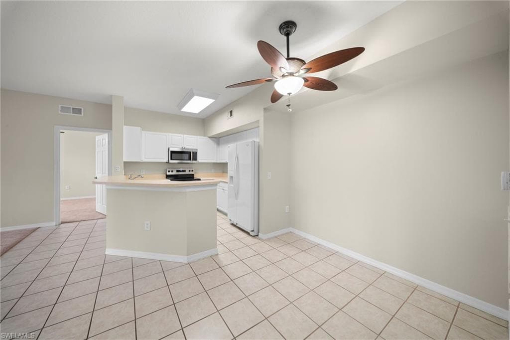11400 ocean walk LN 214-6