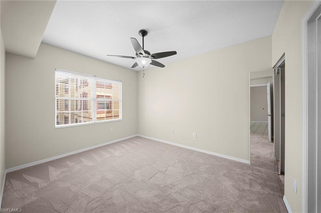 11400 ocean walk LN 214-26