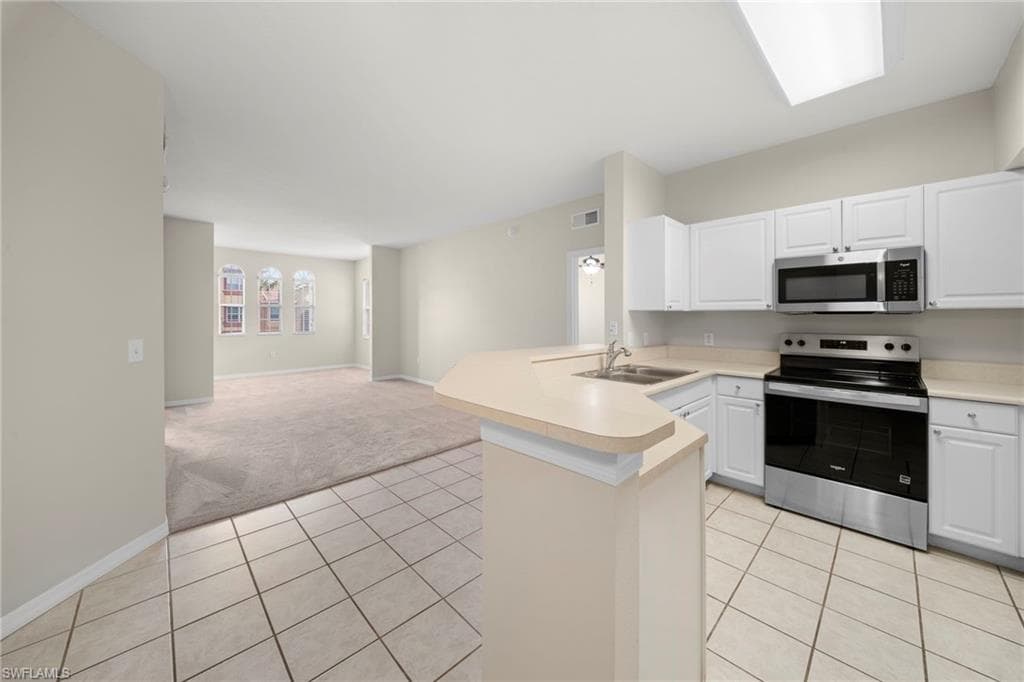 11400 ocean walk LN 214-7