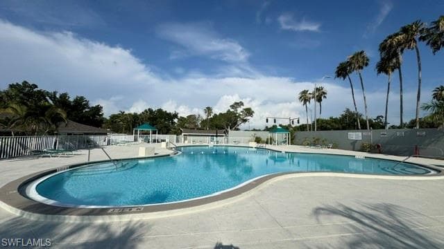 4266 Island CIR B-18