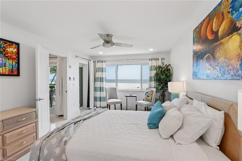 7500 Estero BLVD 102-14