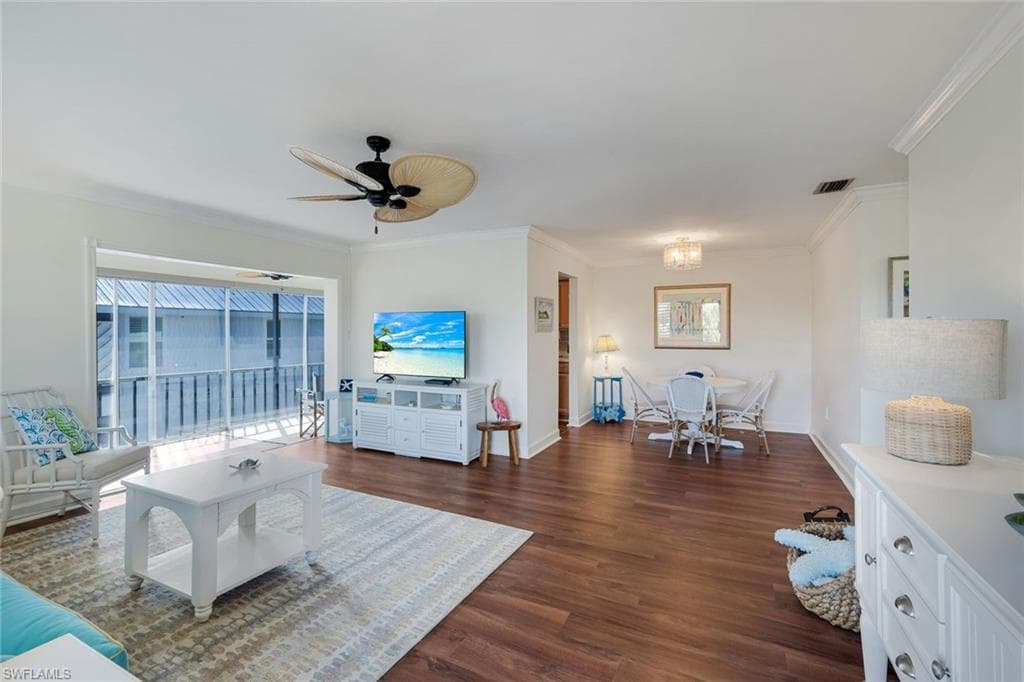 1610 Middle Gulf DR F5-7