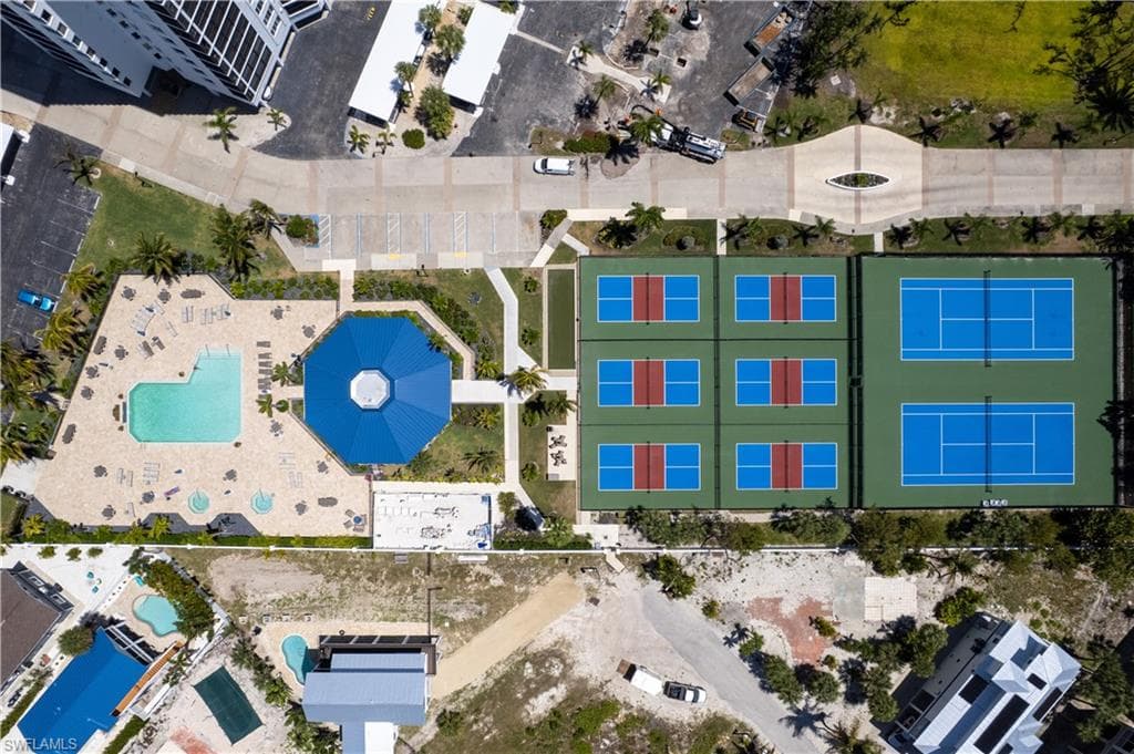 4753 Estero BLVD 802-6