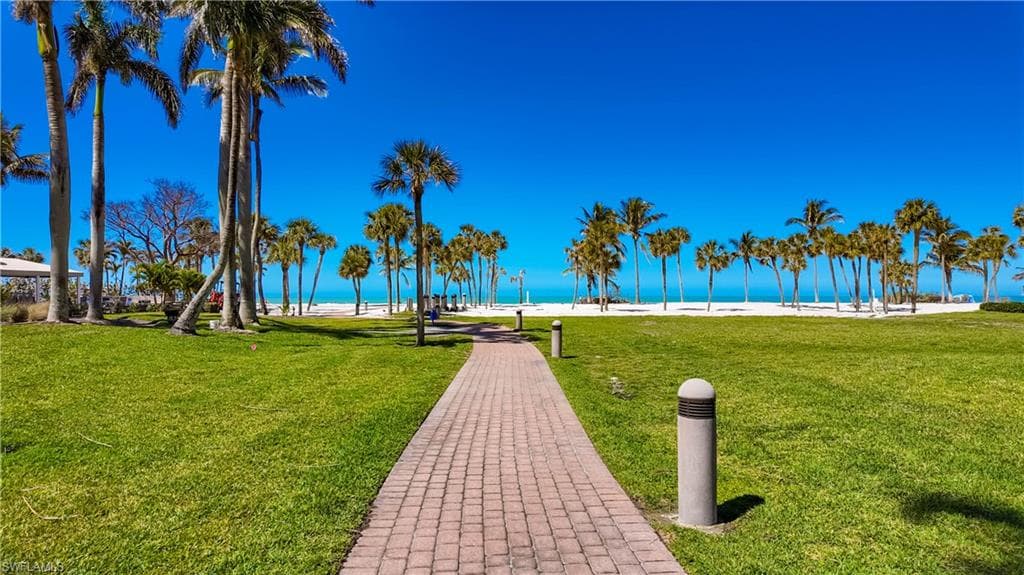 4021 Gulf Shore BLVD N 702-27