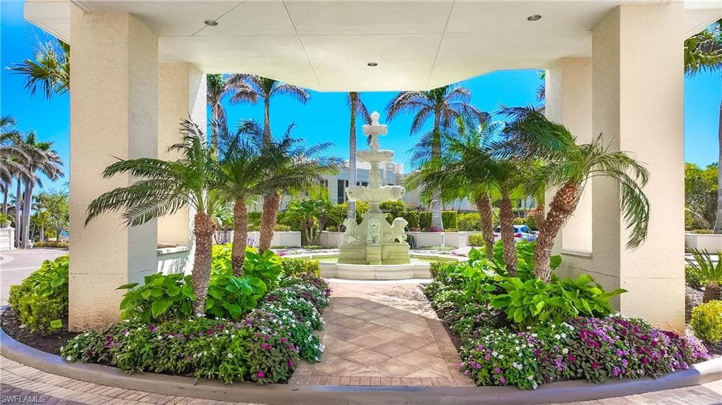 4021 Gulf Shore BLVD N 702-28