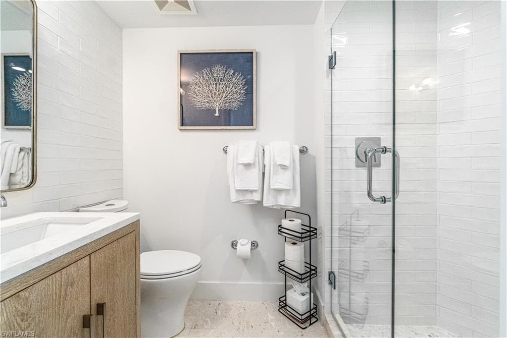 4021 Gulf Shore BLVD N 702-20