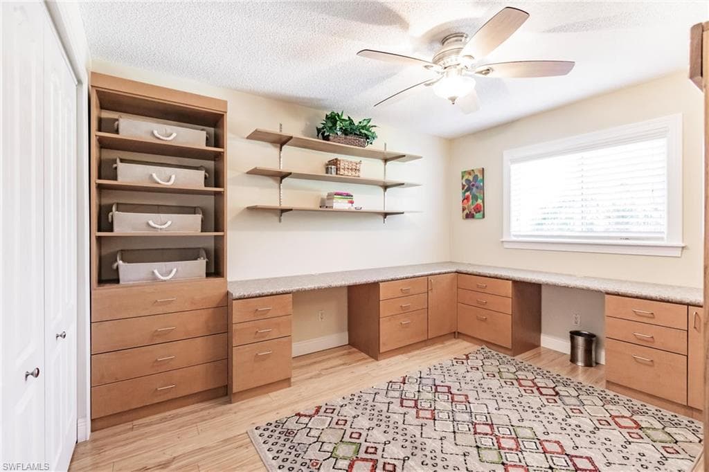 3380 N Key DR 5-23
