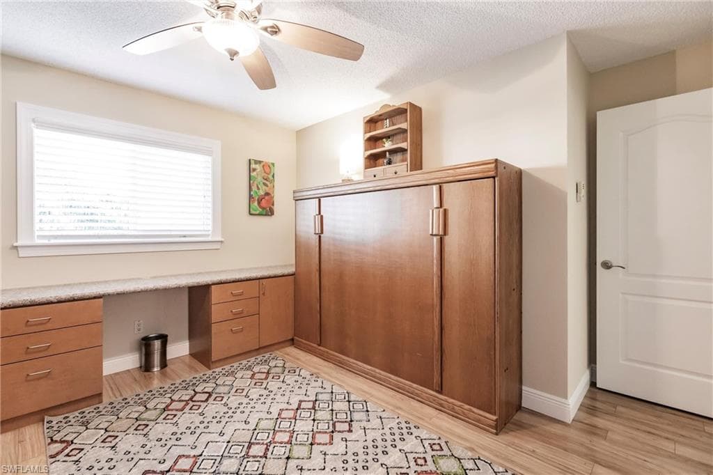 3380 N Key DR 5-25