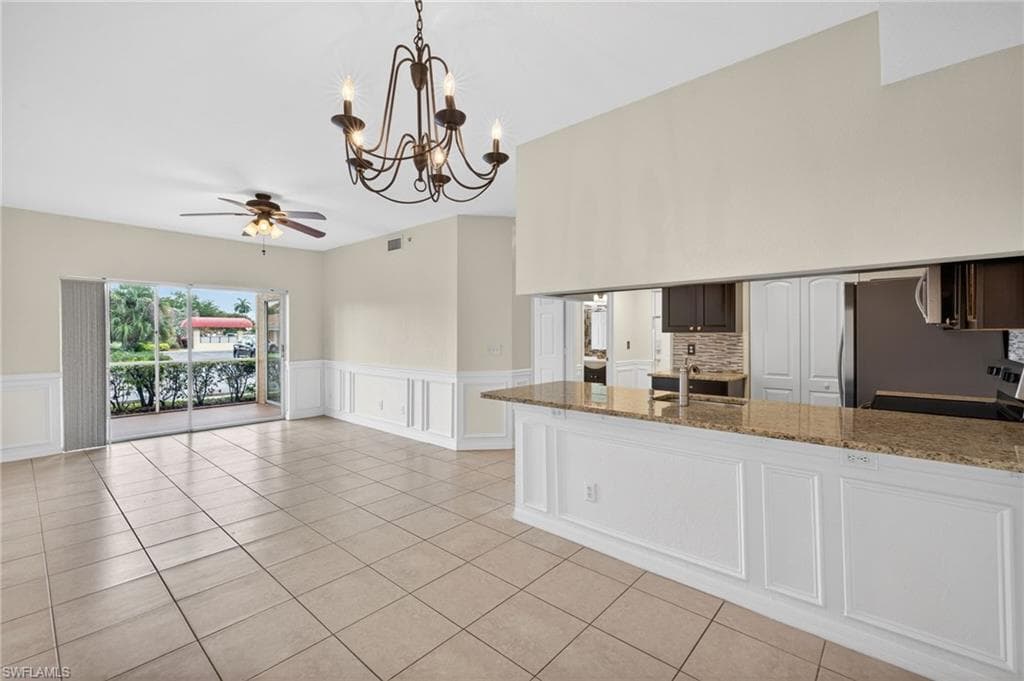 6401 Aragon WAY 106-2