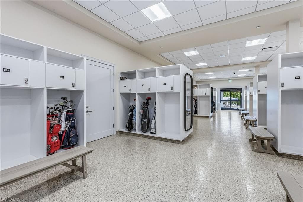 375 Gumbo Limbo LN-40