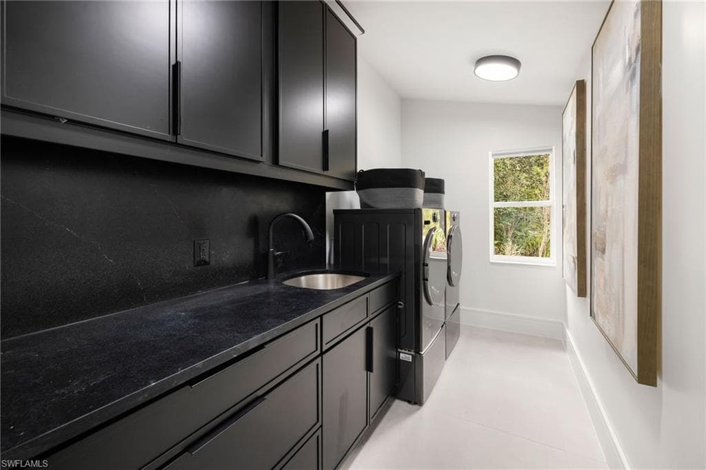 4521 3rd AVE NW-23