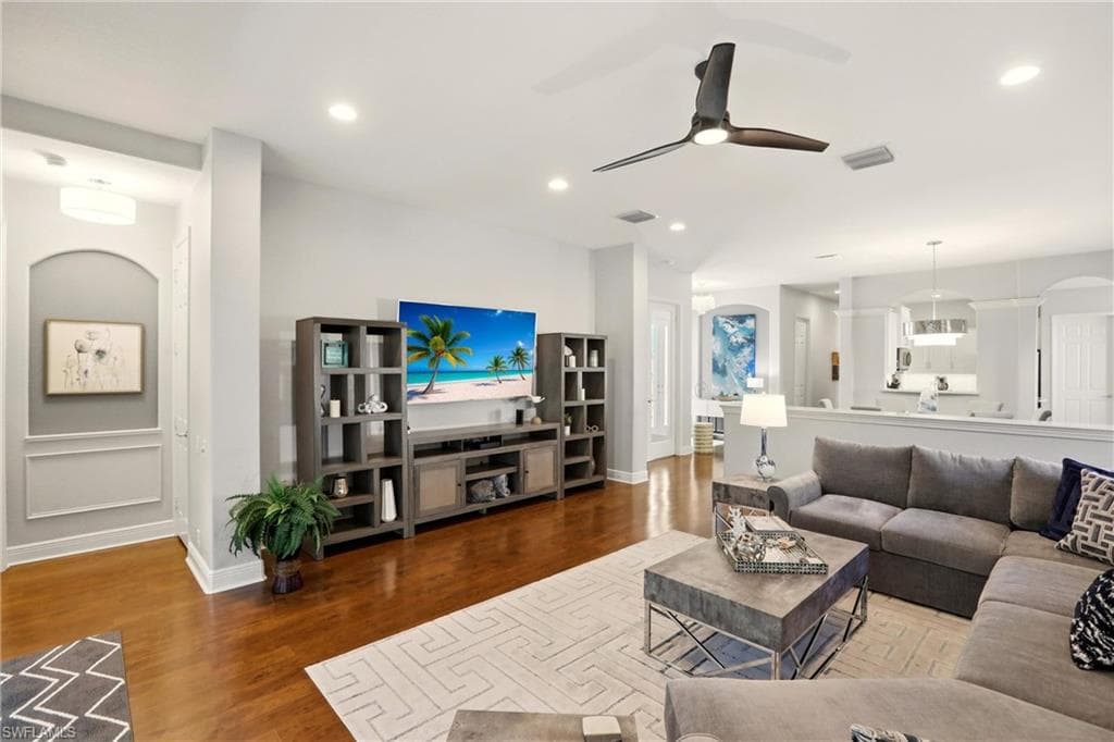 20441 Rookery DR-10
