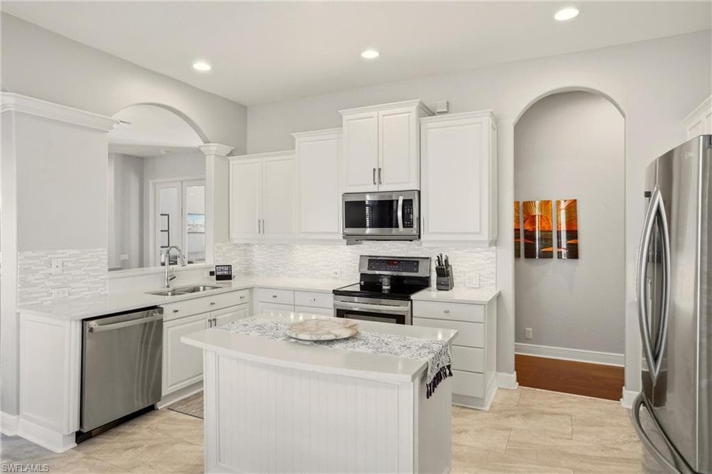 20441 Rookery DR-14