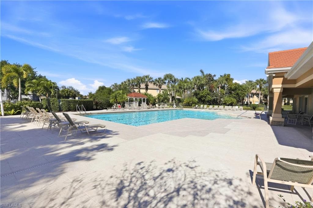 20441 Rookery DR-37