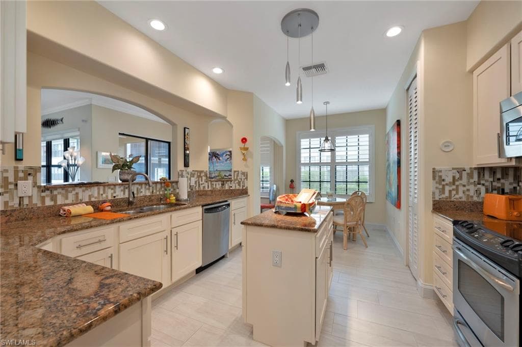 1299 Verde DR 1503-3