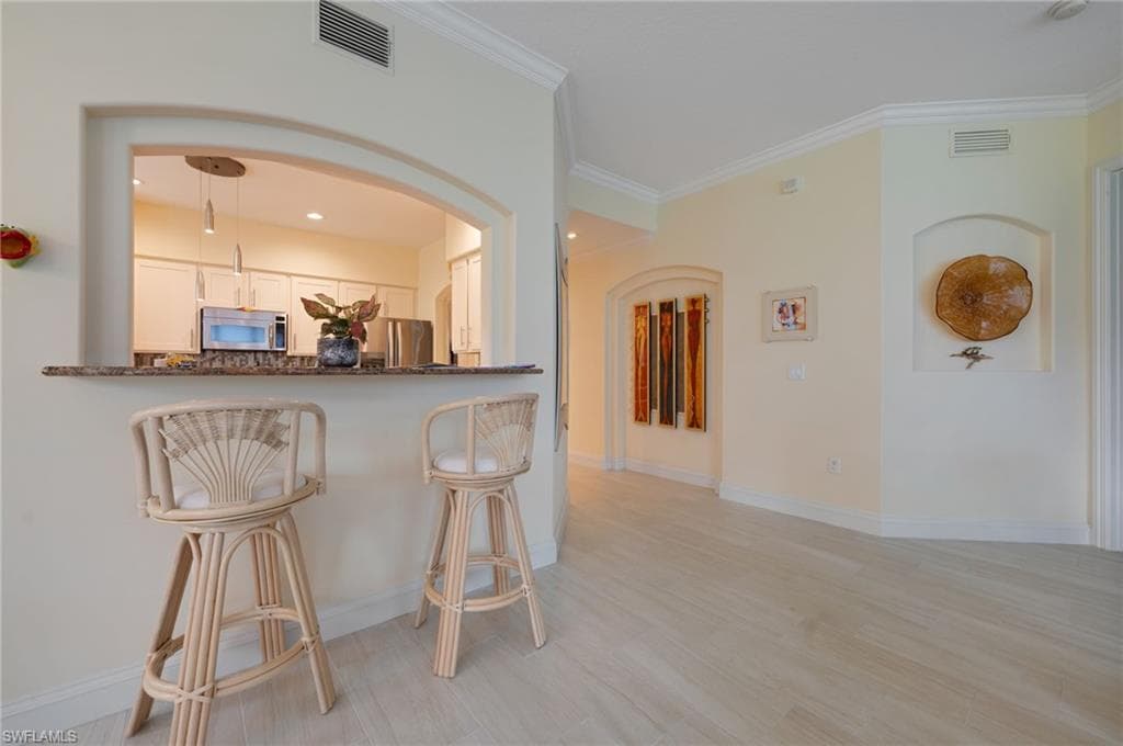 1299 Verde DR 1503-4