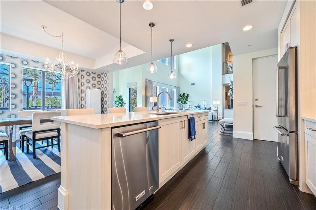 1030 3rd AVE S 105-17