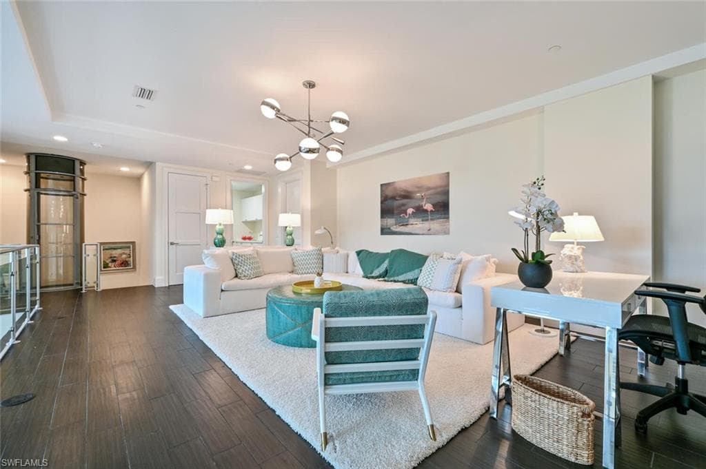 1030 3rd AVE S 105-28