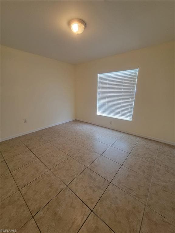 8071 Liriope LOOP-9
