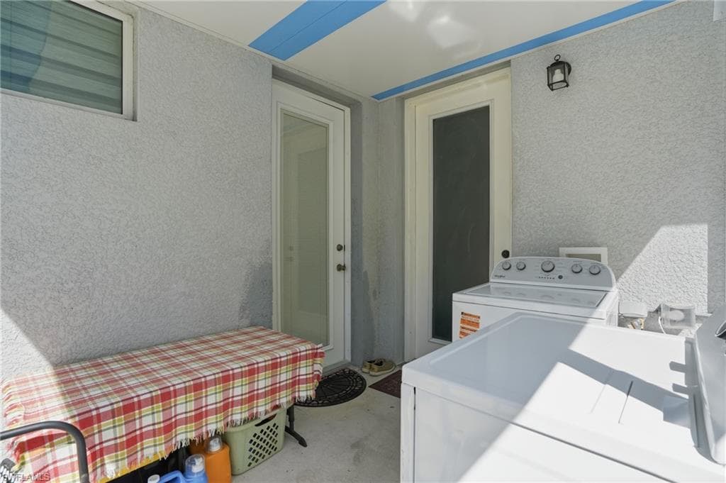 20230 Trailside DR-36