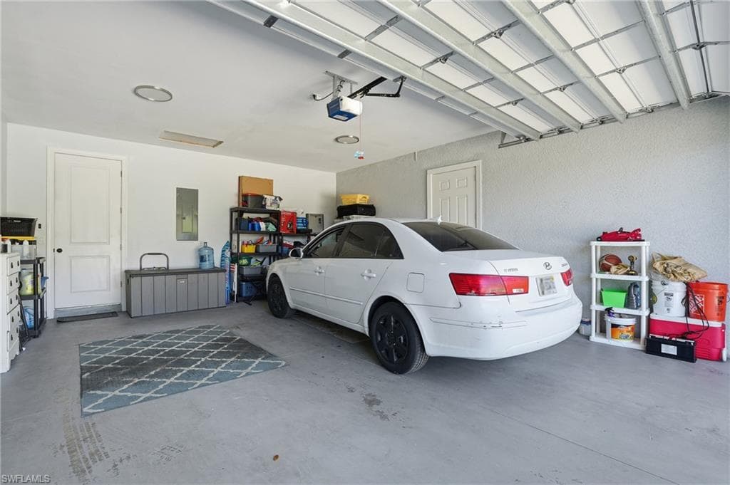 20230 Trailside DR-18