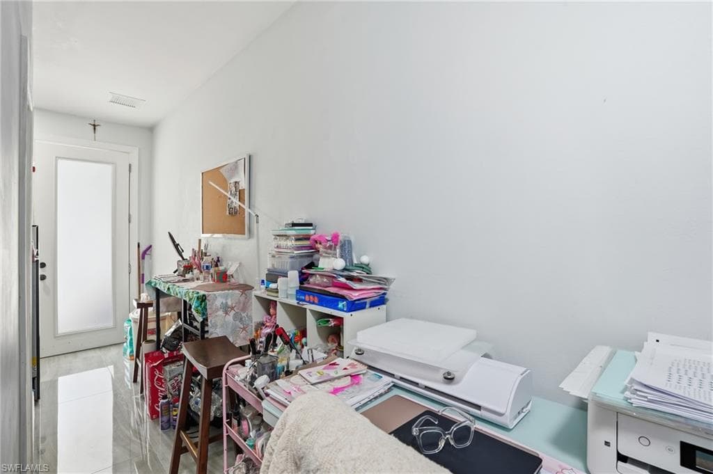 20230 Trailside DR-44