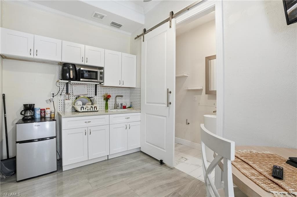 20230 Trailside DR-40