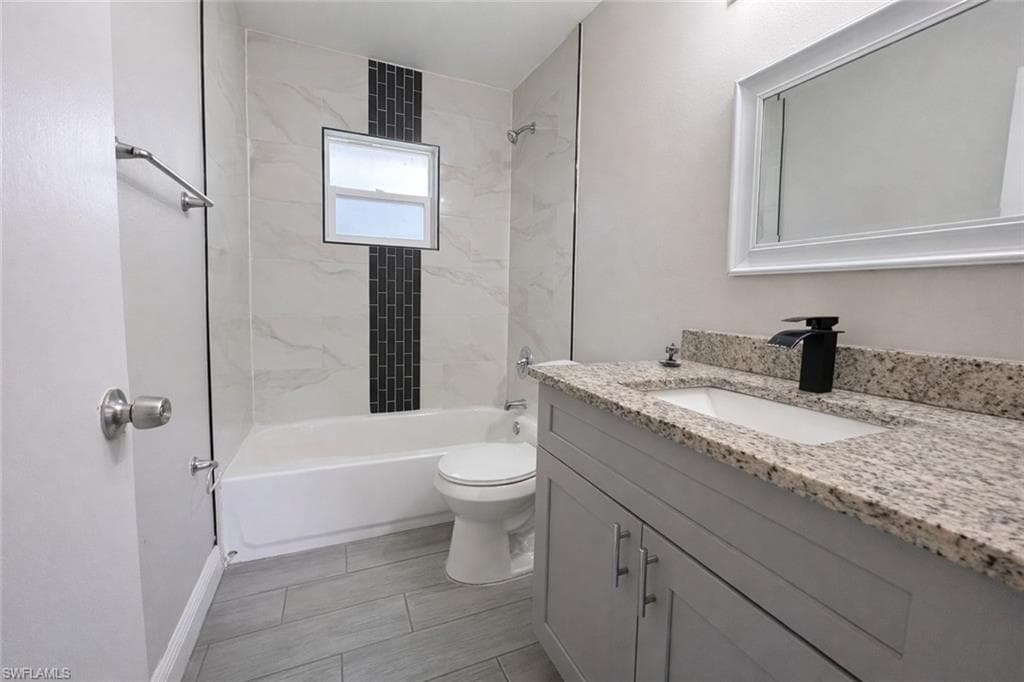 5451 11th AVE-4