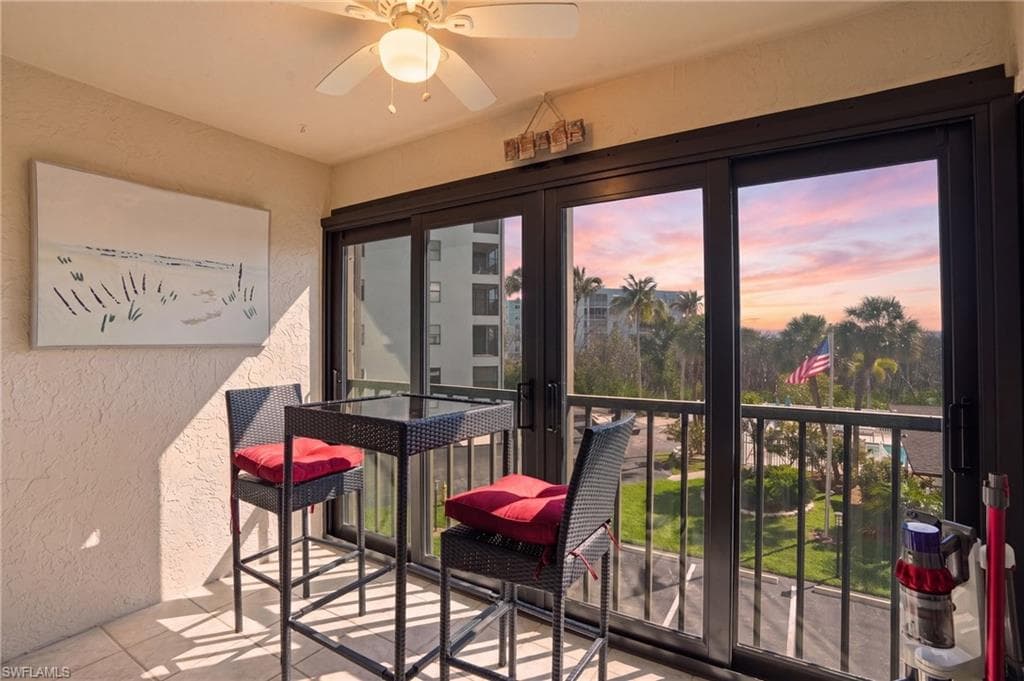 6893 Estero BLVD 423-21