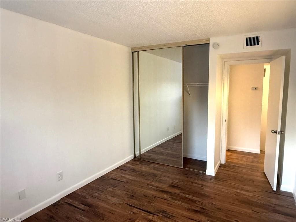 1406 Park Shore CIR 3-15