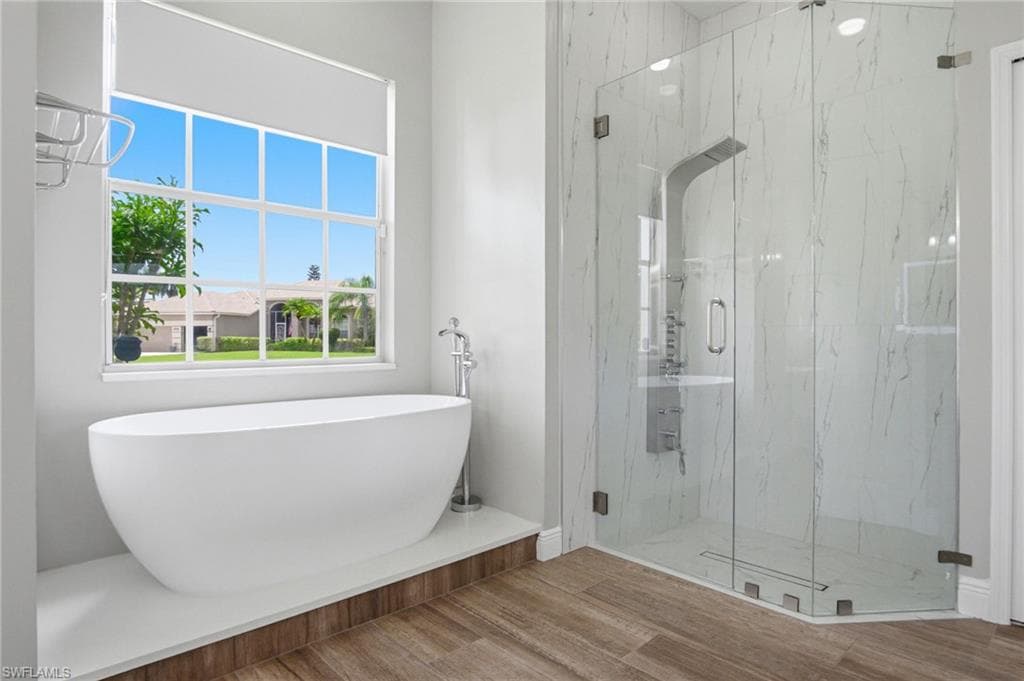 661 Grand Rapids BLVD-16