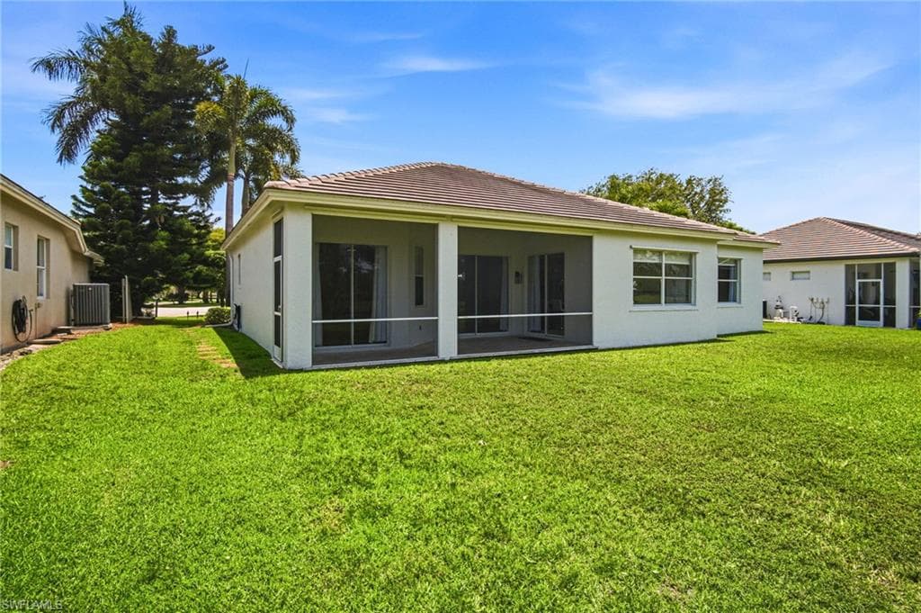 661 Grand Rapids BLVD-28