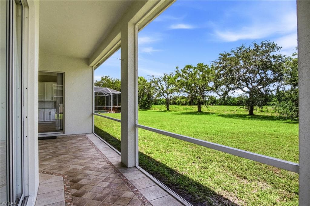 661 Grand Rapids BLVD-24