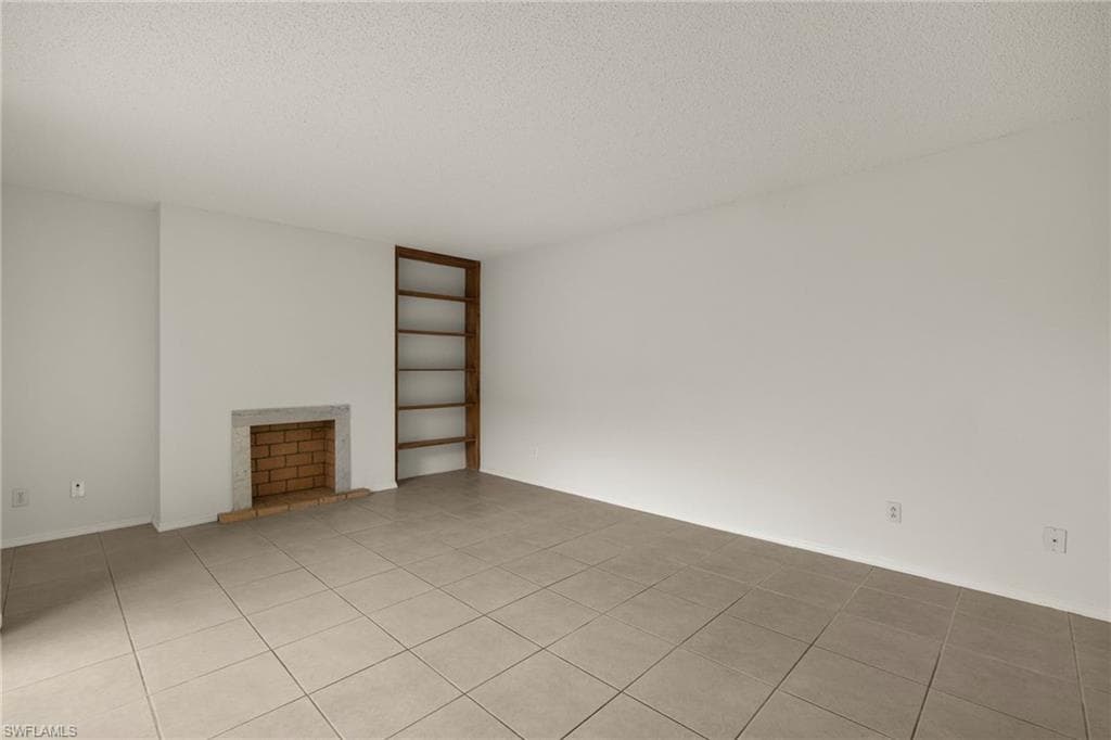 1520 Park Meadows DR 1-4