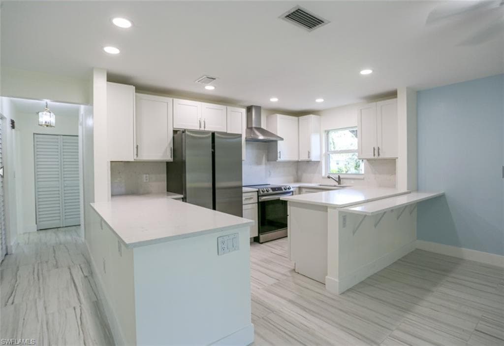 225 Georgetown BLVD-17