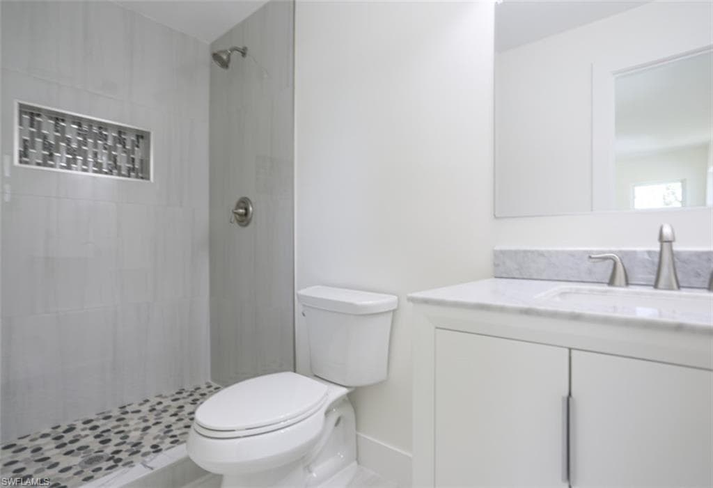 225 Georgetown BLVD-29